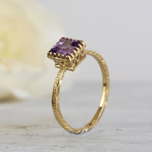 Amethyst Ring, 14K Solid Gold Ring, February Birthstone, Square Gemstone Gold Ring, Solitaire Amethyst Ring, Yellow Gold Ring, Unique Gift