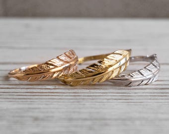 14K Gold Thumb Gold Feather Ring, Dainty Ring, Simple Ring, Bird Feather, Bohemian Ring, Statement Ring, Delicate Ring, Stacking Ring