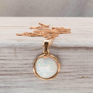 Opal Necklace, Vintage Opal Necklace, Bridal Jewelry 14K Gold, Rose Gold Pendant, Short Necklace, Real Gold Jewelry, Fine Jewelry, White