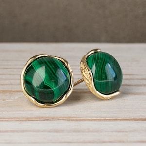 Malachite Earrings, Malachite Stone Stud, Malachite Stud Earrings, Green Stud, Vintage Malachite, Malachite Gemstone, Malachite Jewellery