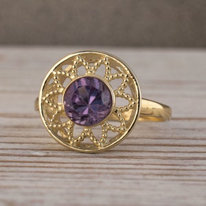 14K Gold Vintage Amethyst Ring, February Birthstone Ring, Dainty Ring, Amethyst Jewelry, Gemstone Ring, Solitaire Ring, Personalized Gift