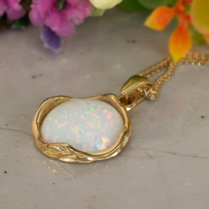 White Opal Necklace, Opal Pendant, 14K Gold Necklace Pendant, Dainty Pendant, Opal Necklace, October Necklace, Bridesmaid Gift, Dainty Opal