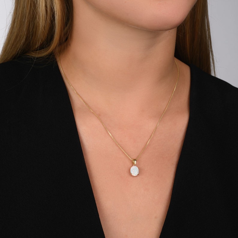 PREORDER Oakland Necklace in White Opal Glimmer