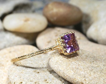 14K Gold Amethyst Ring, 5X5 Yellow Gold Amethyst Gemstone Ring, Dainty Ring, Statement Ring, Purple Ring, Bohemian Jewelry, Gemstone Jewelry