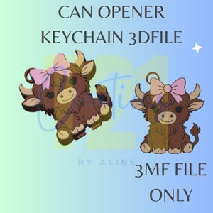 Può includere: File 3D per un portachiavi apribottiglie con un design a cartone animato di mucca delle Highlands. La mucca è marrone con un fiocco rosa e una faccia sorridente. Il testo sull'immagine recita "CAN OPENER KEYCHAIN 3DFILE" e "3MF FILE ONLY".