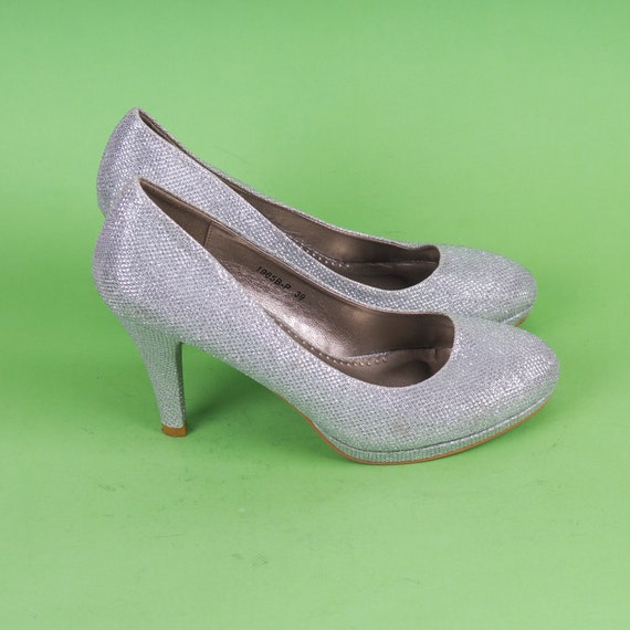 Vintage Silver High Heel Shoes/ Shiny Glossy pump… - image 1