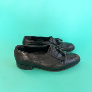 Dexter Wingtip - Etsy display picture 1