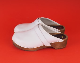 Vintage Swedish Wood Clogs/ White sandals/ Wooden platform clogs/ Hoof sandals/ Wooden Clogs Sweden/ Size EU 40/UK W 6,5/ US W 9