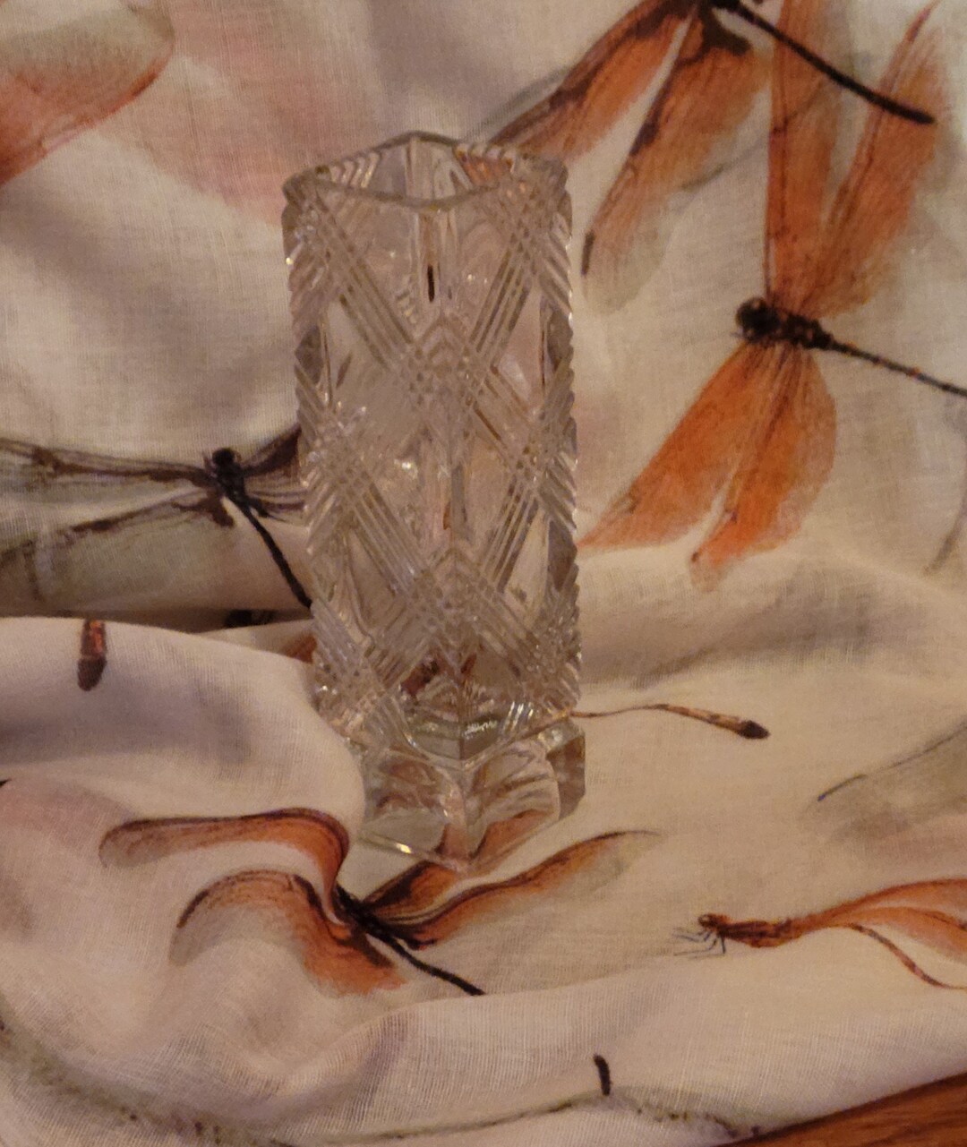 Made by Fostoria for AVON in 1980 A Sparkling Lead Crystal Bud Vase in