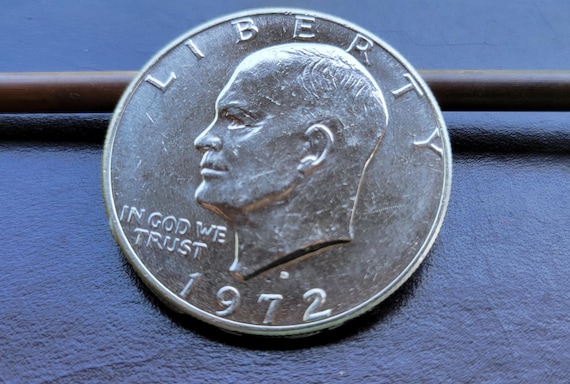 One Dollar Collectible Coin: 1972 "Eisenhower D" - Nickel-Silver Clad Copper