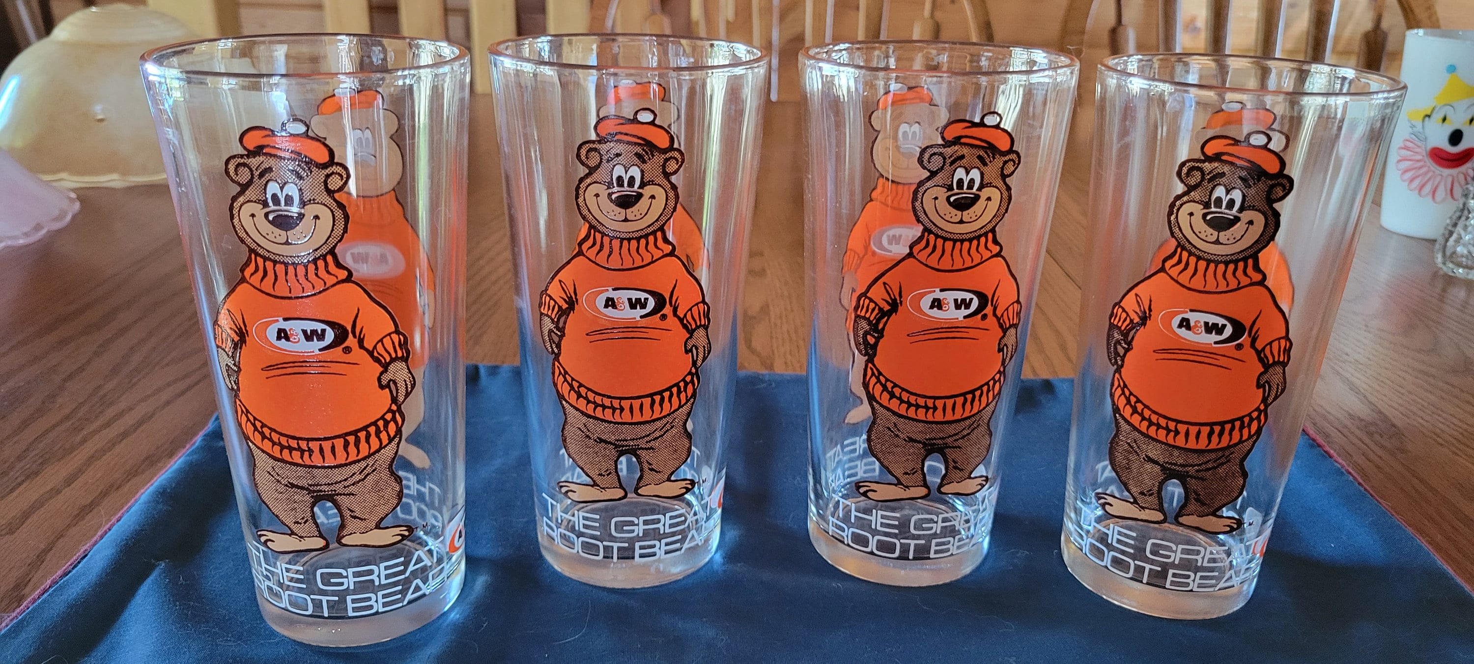 Vintage 70s A&W 