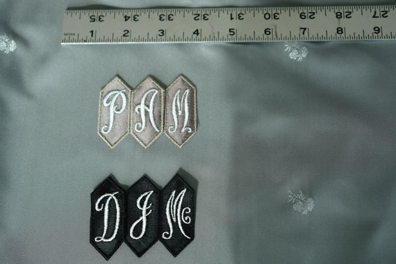 EMBROIDERED MONOGRAMMED INITIAL – V - image 4