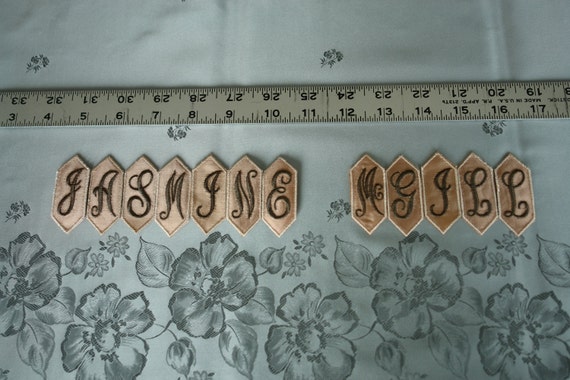 EMBROIDERED MONOGRAMMED INITIAL – V - image 5