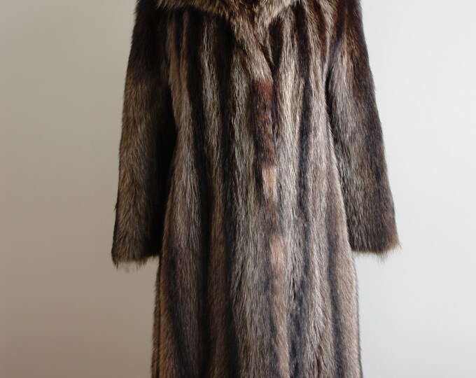 Racoon fur collar cardigan