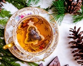 5 Christmas tree shaped tea bags for gift exchange ideas or stocking filler. Secret Santa stuffer or white elephant gifts for coworker.