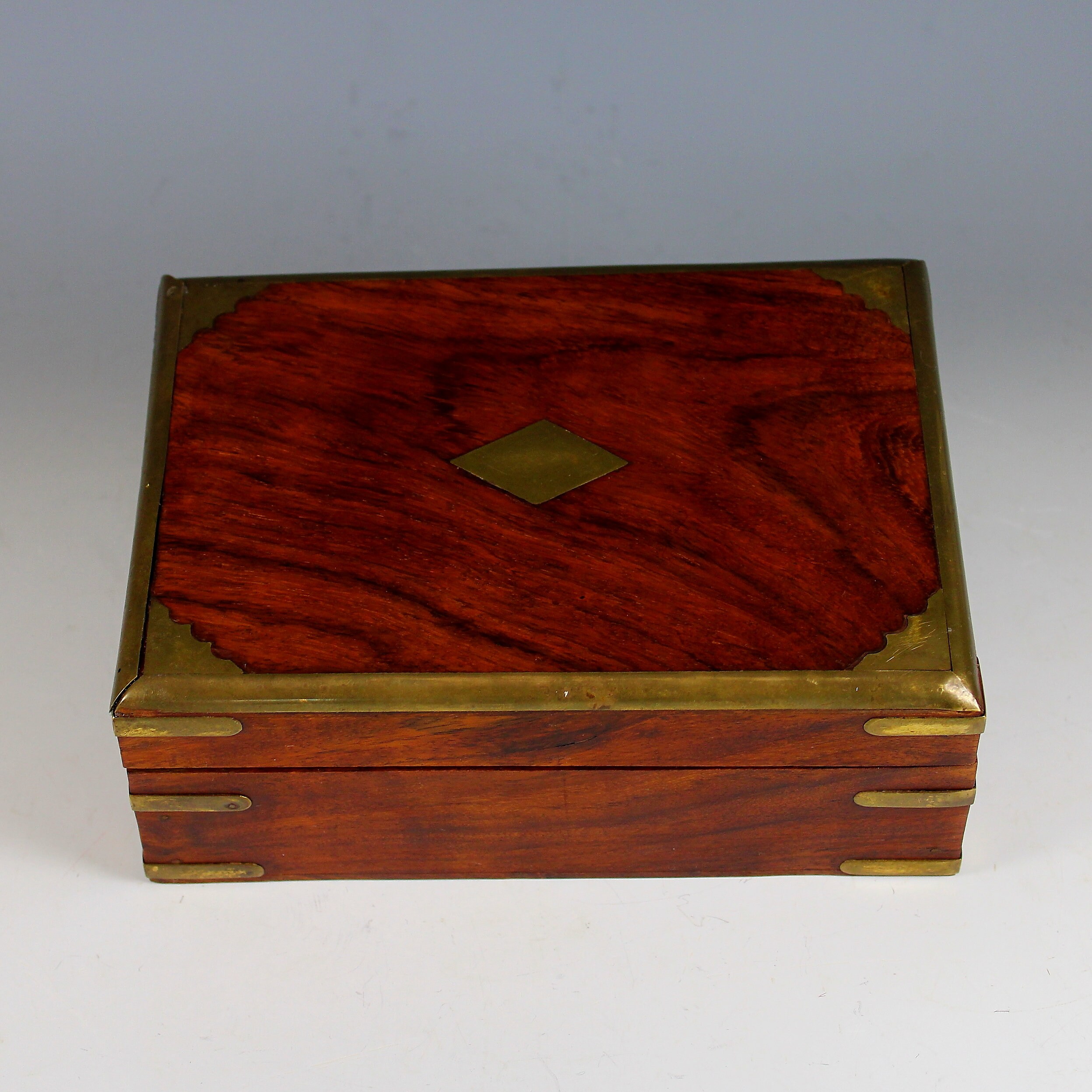 Caja de aparador de madera palisander con latón antiguo | Etsy