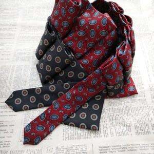 Garnet red silk ruffle cowl, bold gothic ruffle necktie, silk steampunk fashion cowl image 7