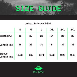 K&ouml;nnte beinhalten: Gr&ouml;&szlig;entabelle f&uuml;r ein Unisex Softstyle T-Shirt. Die Tabelle zeigt die Breite, L&auml;nge und &Auml;rmell&auml;nge in Zoll f&uuml;r die Gr&ouml;&szlig;en S, M, L, XL, 2XL und 3XL.