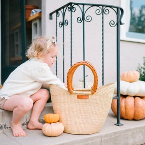 Large Wicker Basket | Basket for gifting | Gifting Basket Empty to fill | Woven Basket | Basket with handles | Fall Basket