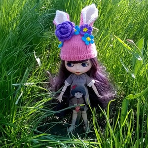 Blythe Bunny Hat: Hand-Knitted Doll Clothes image 6