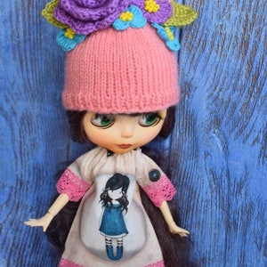 Blythe Bunny Hat: Hand-Knitted Doll Clothes image 9