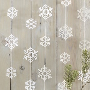 Snowflake Garland,  Christmas decorations, snowflake banner, Rustic Christmas, Winter Wedding Party,