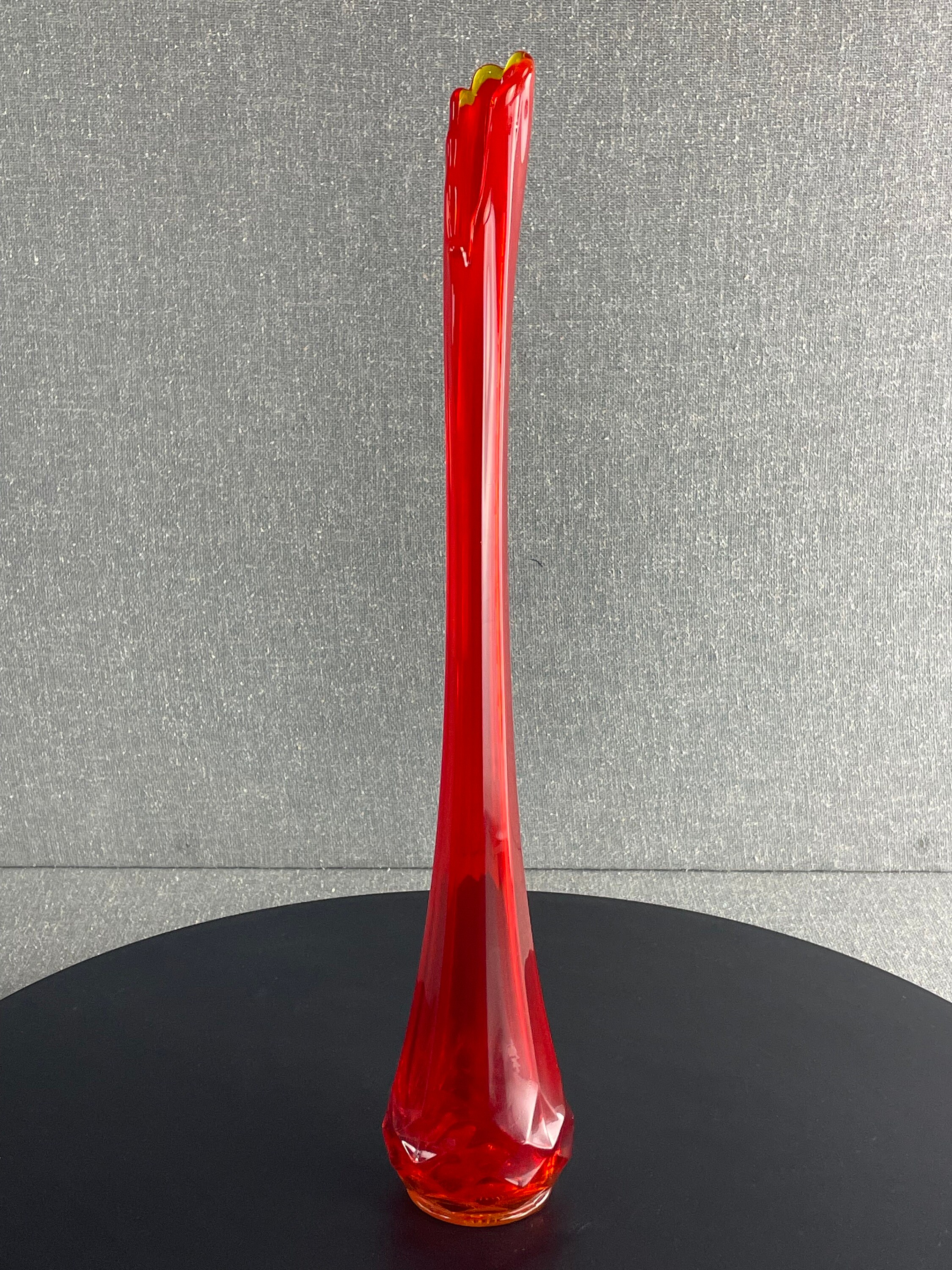 L.E. Smith Amberina Dominion Diamond 21inch Swung Glass Vase Etsy