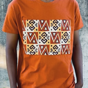 Men&#39;s Ankara Orange T-Shirt Authentic African Fabric Outfit Ethnic Style Vibrant African Print Casual Wear Bogolan Clothing