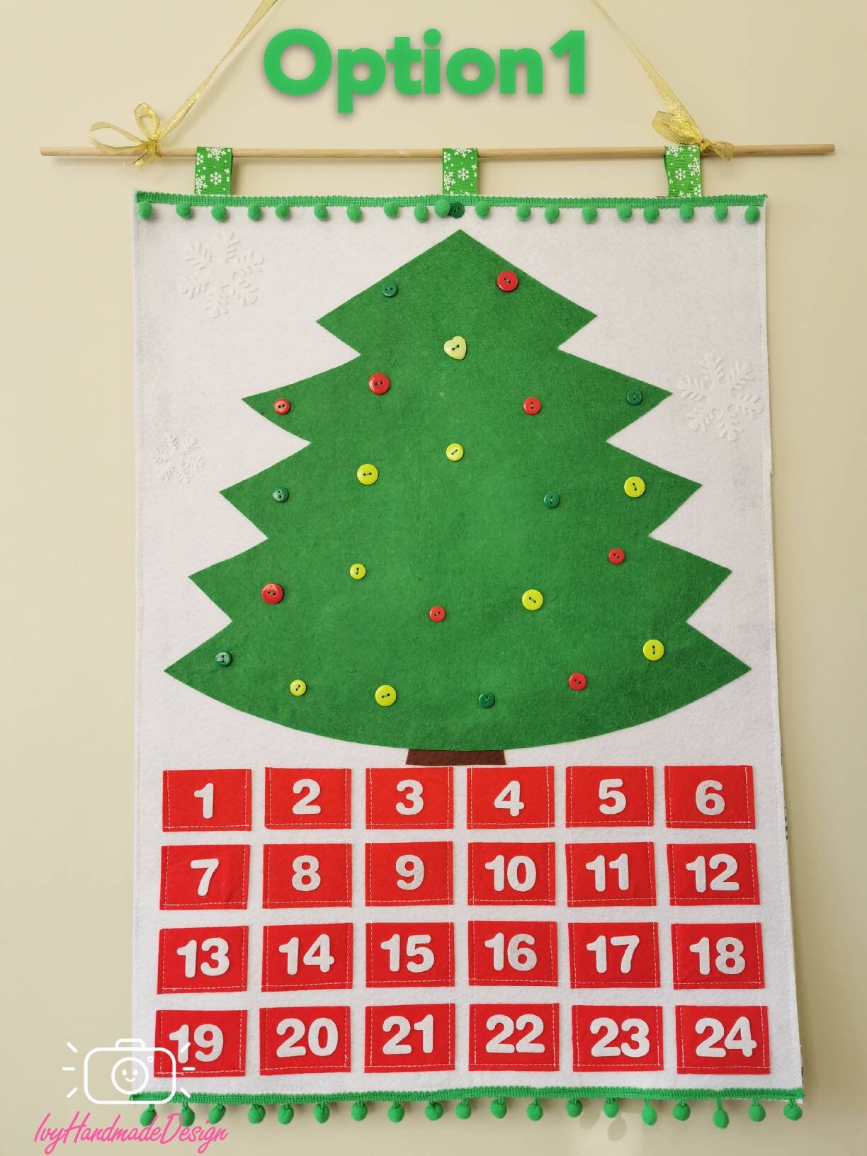 Weihnachtsbaum Stoff Adventskalender Filz Wandmatte mit 24 Ornamenten  Dekoration/Countdown/Klettband Spielmatte/Quiet Time Matte/Personalisiertes  Geschenk - .de