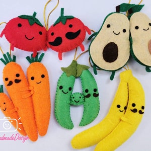 Banana Egg Avocado Tomato Pea Felt Hanging/fruit ornament/baby shower/Stocking stuffer ornaments decorations/Kid Gift/Love/Friendship/Family