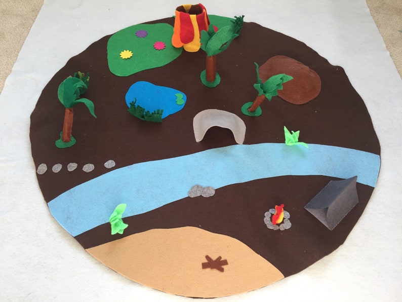 3D Felt Safari Large Play matA Roll-up Safari Animal Themed Play matQuiet Play MatPersonalized-Boy or Girl GiftFold Up Play Mat