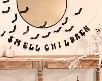 I Smell Children Banner, Glitter Halloween Decor