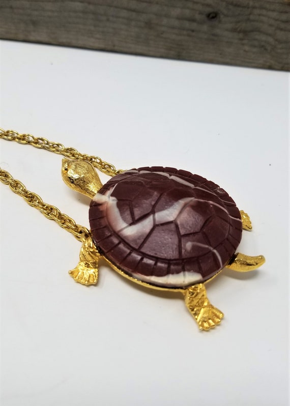 Vintage Celebrity Turtle Pendant 24" Necklace - image 6