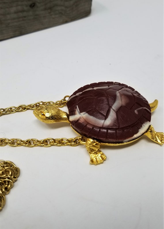 Vintage Celebrity Turtle Pendant 24" Necklace - image 8