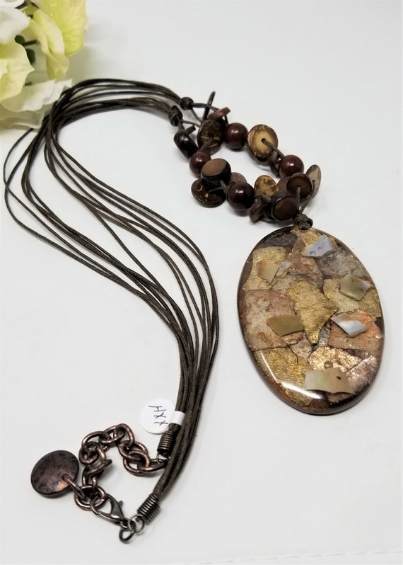 Spectacular Large Pendant-Necklace with MOP - image 3