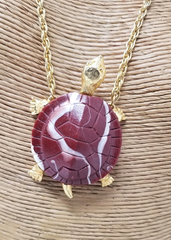Vintage Celebrity Turtle Pendant 24" Necklace - image 2