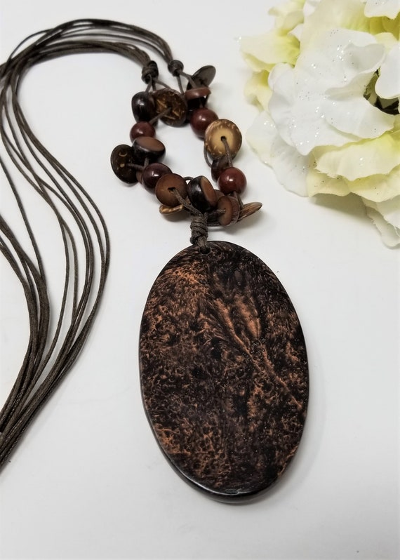 Spectacular Large Pendant-Necklace with MOP - image 6