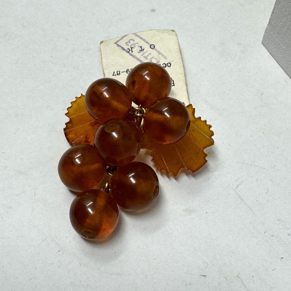 Vintager Russian Baltic Amber Grapes & Leaves Bro… - image 3