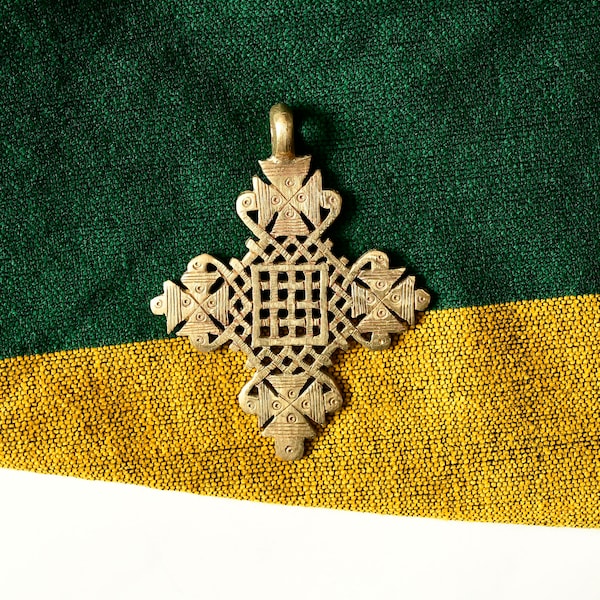 Ethiopian neck cross pendant orthodox Rasta cross solid bronze bead 41