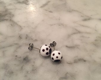 White spotted studs