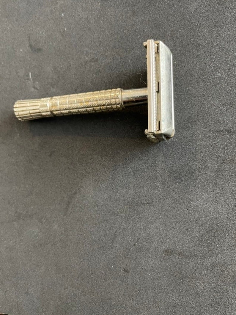 1960s Vintage Gillette, 195 Z3 Fatboy, Adjustable Safety Razor With