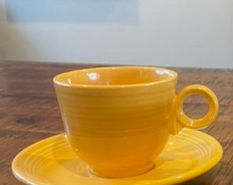 1936-1949 Vintage Genuine Fiestaware 3” Homer Laughlin Original coffee cup and saucer in yellow. The saucer is 6”