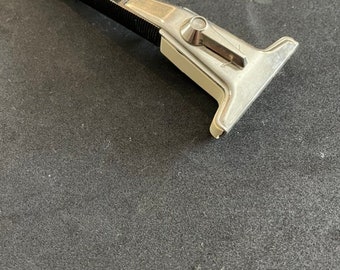 Gillette vintage dos anos 1970, aparelho de barbear ajustável Techmatic, cromado e preto