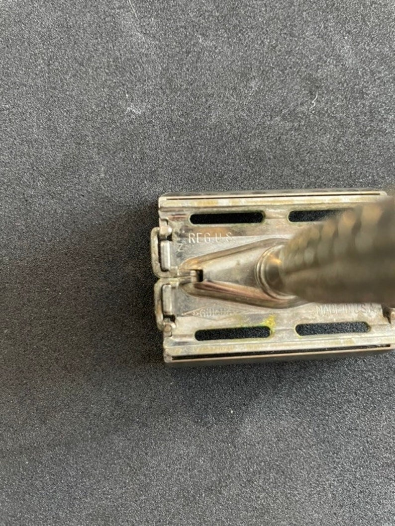 1960s Vintage Gillette, 195 Z3 Fatboy, Adjustable Safety Razor With