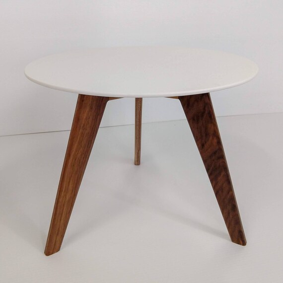 Round Mid Century Modern Coffee End, How Big Is An 8 Top Round Table