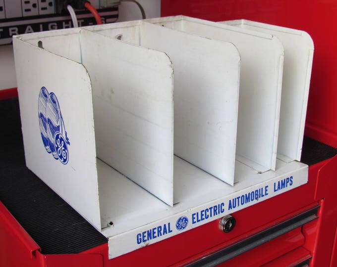Vintage Metal Display Shelf, GE Automotive Lamps Store Display, Store ...