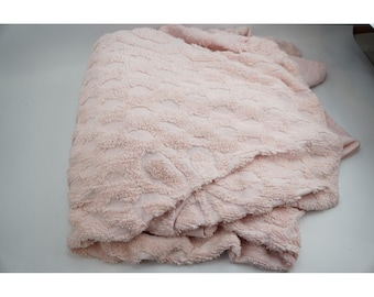 Better Trends Twin Bedspread Pink 100% Cotton Tufted Chenille Floral Woven