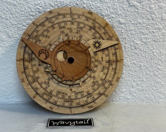 Lunar Volvelle: Moon Phase Calendar