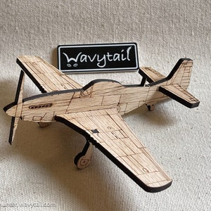 Modèle réduit d'avion en bois Mustang P-51