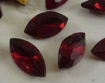 24 Vintage Glass Rhinestones, Navette 10x5mm, Red Ruby, TTC Top, Foiled Point back, Germany,  B5-2D